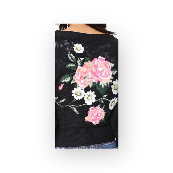 new Wildfox ❤︎ Secret Garden Floral Embroidered Knit Cardigan Sweater ❤︎ Black - Picture 8 of 16